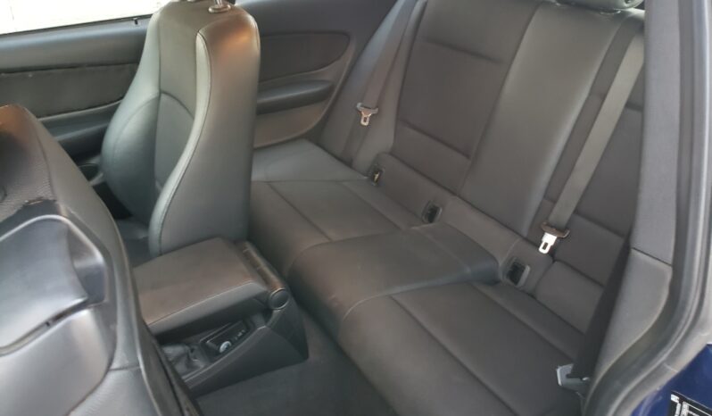 BMW 2010 lleno