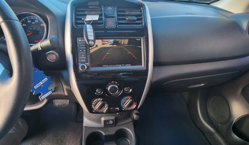 Nissan 2019 lleno